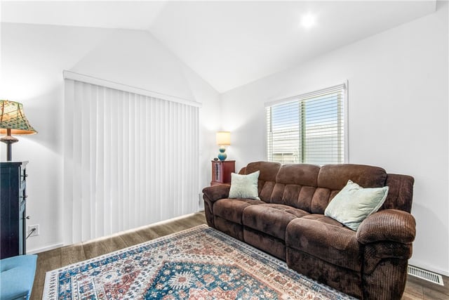 4925 Holly, Long Beach, CA 90805 — photo 14 of 43