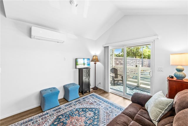 4925 Holly, Long Beach, CA 90805 — photo 17 of 43