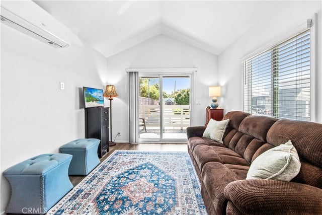 4925 Holly, Long Beach, CA 90805 — photo 18 of 43