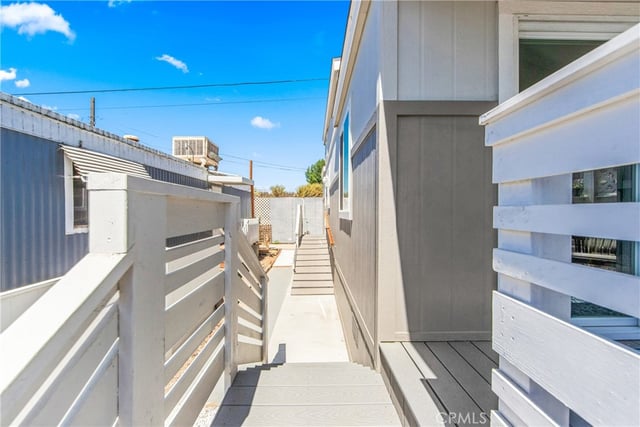 4925 Holly, Long Beach, CA 90805 — photo 5 of 43
