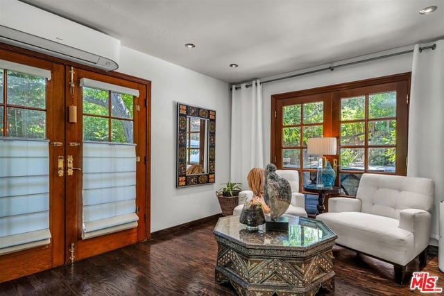805 Malibu Meadows Drive, Calabasas, CA 91302 — photo 10 of 62