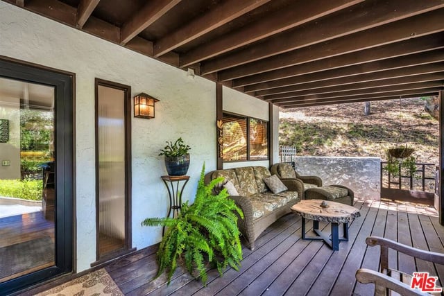 805 Malibu Meadows Drive, Calabasas, CA 91302 — photo 3 of 62