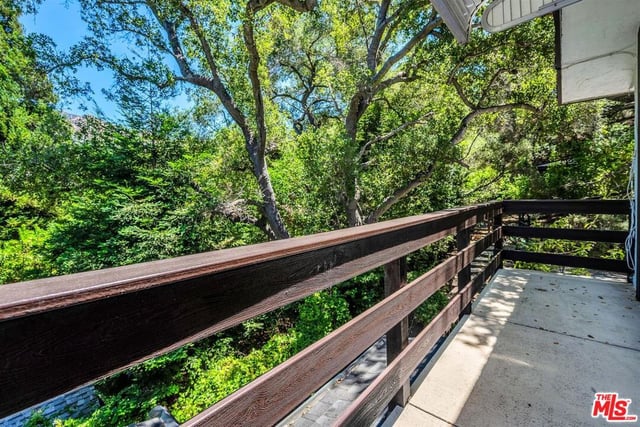 805 Malibu Meadows Drive, Calabasas, CA 91302 — photo 31 of 62