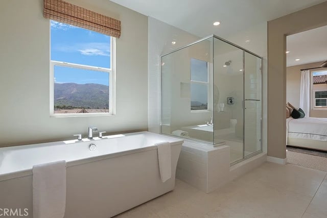 2148 Aneto Way, Santa Paula, CA 93060 — photo 11 of 34
