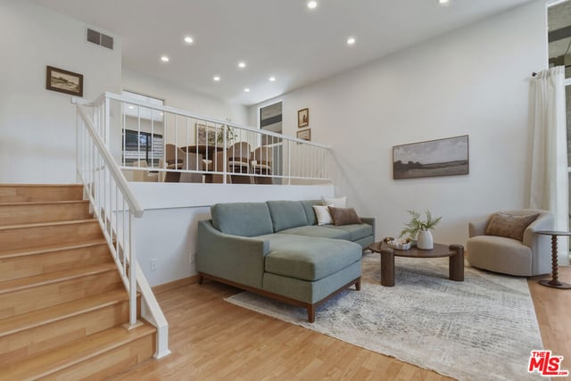9000 Vanalden Avenue 123, Northridge, CA 91324 — photo 2 of 57