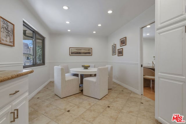 9000 Vanalden Avenue 123, Northridge, CA 91324 — photo 34 of 57