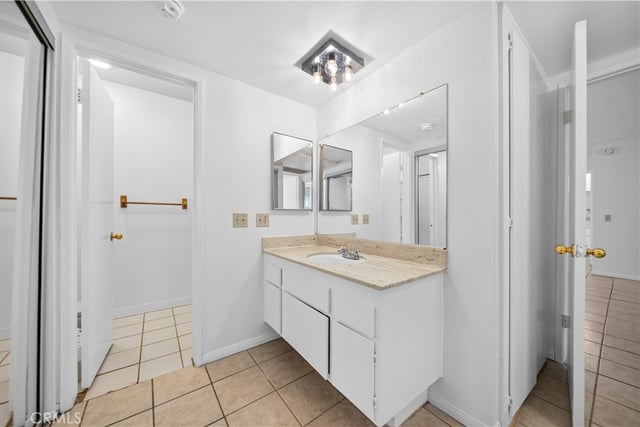 23515 Lyons 261, Valencia, CA 91355 — photo 13 of 24