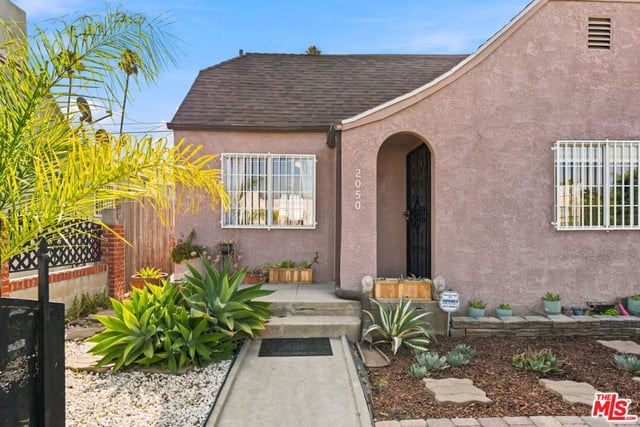 2050 Claudina Avenue, Los Angeles, CA 90016 — photo 2 of 27