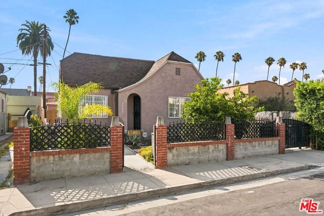2050 Claudina Avenue, Los Angeles, CA 90016 — photo 3 of 27