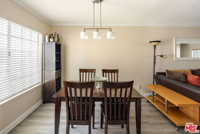 154 N Meridith Avenue 7, Pasadena, CA 91106 — photo 7 of 19