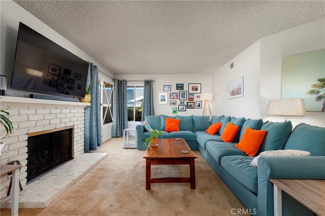 21115 Altena Drive, Saugus, CA 91350 — photo 14 of 36