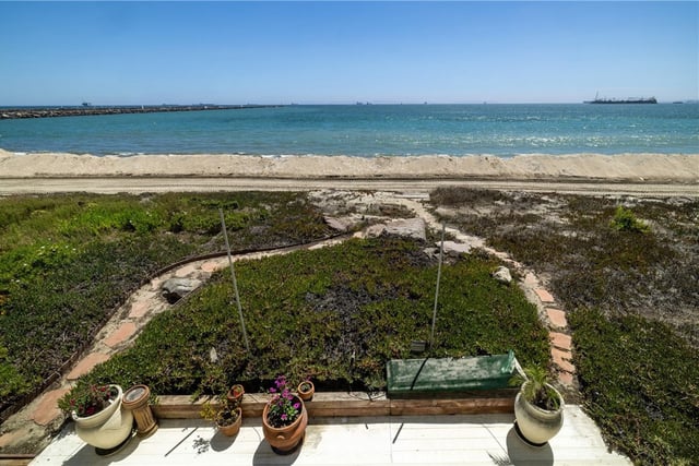 6911 E Seaside, Long Beach, CA 90803 — photo 4 of 30