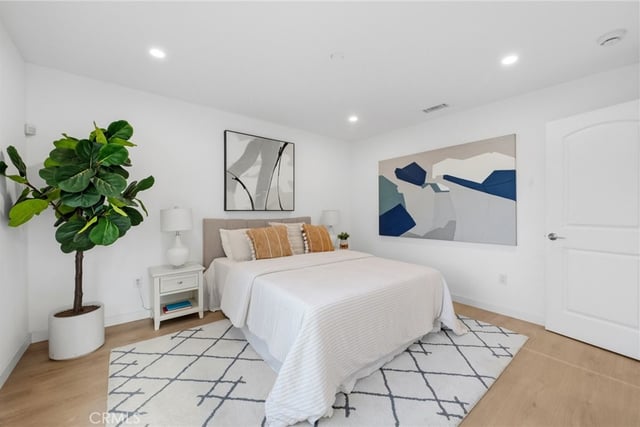 1845 W 66th, Los Angeles, CA 90047 — photo 23 of 32