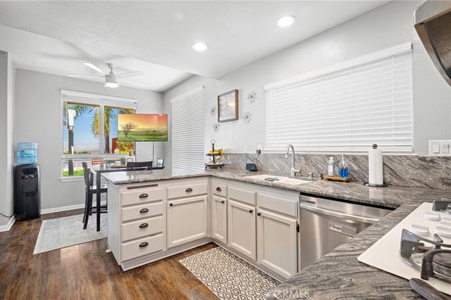 18541 Olympian Court, Canyon Country, CA 91351 — photo 9 of 50