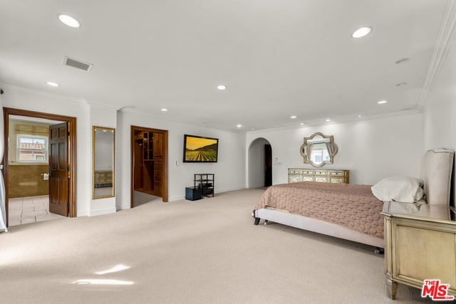 6138 Maryland Drive, Los Angeles, CA 90048 — photo 12 of 25