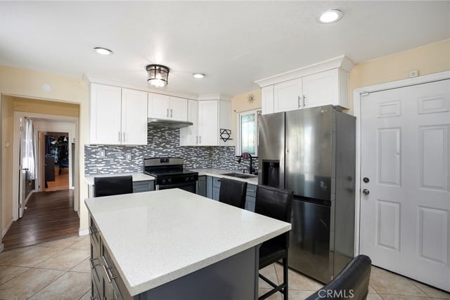 8917 Beach Street, Los Angeles, CA 90002 — photo 10 of 25