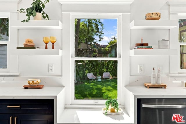 350 N Avenue 57, Los Angeles, CA 90042 — photo 17 of 60