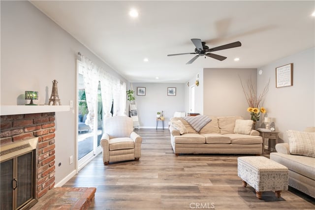 6155 Goshen Avenue, Simi Valley, CA 93063 — photo 10 of 42