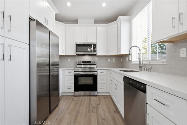 872 W Walnut Avenue A, Monrovia, CA 91016 — photo 10 of 37