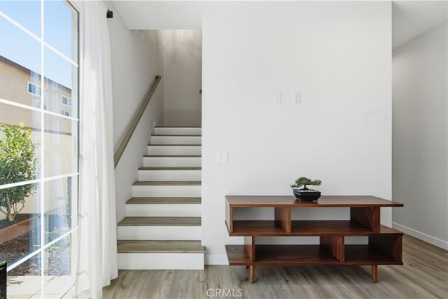 872 W Walnut Avenue A, Monrovia, CA 91016 — photo 13 of 37