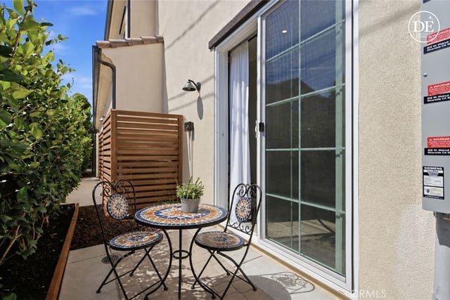 872 W Walnut Avenue A, Monrovia, CA 91016 — photo 32 of 37
