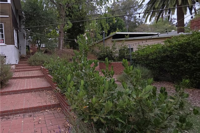 8709 Lookout Mountain, Los Angeles, CA 90046 — photo 6 of 24