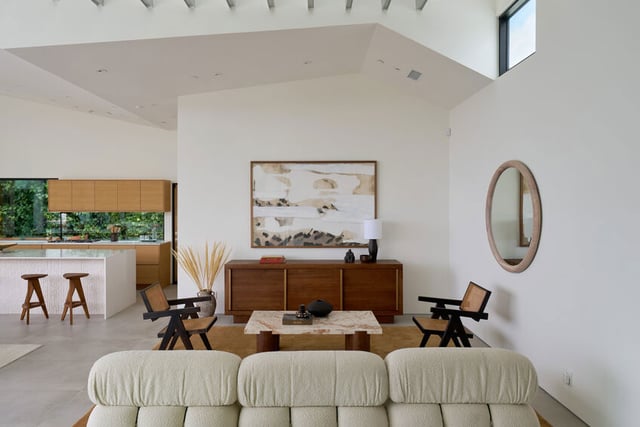 11411 Dona Teresa Drive, Los Angeles, CA 91604 — photo 5 of 16