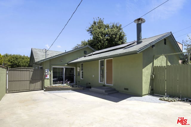 1561 Carmona Avenue, Los Angeles, CA 90019 — photo 47 of 50