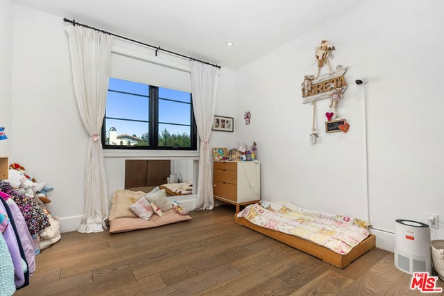 635 Seward Street, Los Angeles, CA 90004 — photo 19 of 36