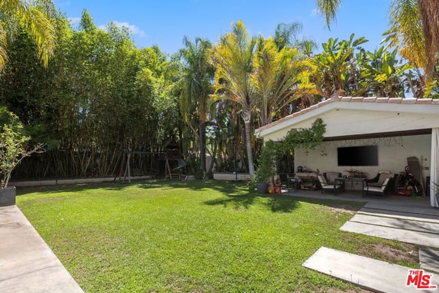 4743 White Oak Avenue, Encino, CA 91316 — photo 8 of 15