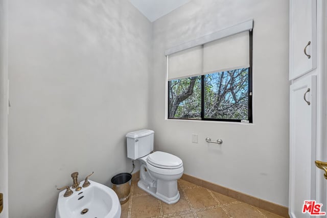 15656 Crownridge Place, Sherman Oaks, CA 91403 — photo 65 of 71