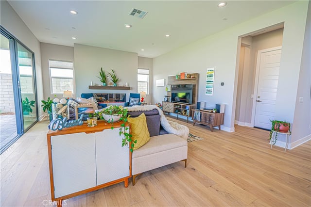27871 Screenplay Place, Valencia, CA 91381 — photo 47 of 71