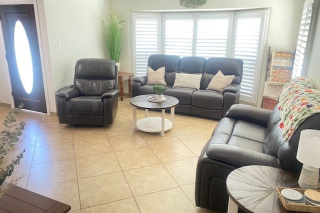 4849 Pearce, Long Beach, CA 90808 — photo 10 of 22