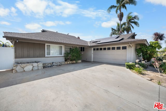 12127 Edgeworth Avenue, Whittier, CA 90604 — photo 5 of 45