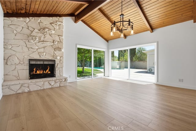 11215 Lull, Los Angeles, CA 91352 — photo 13 of 43