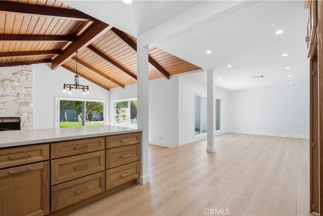 11215 Lull, Los Angeles, CA 91352 — photo 16 of 43