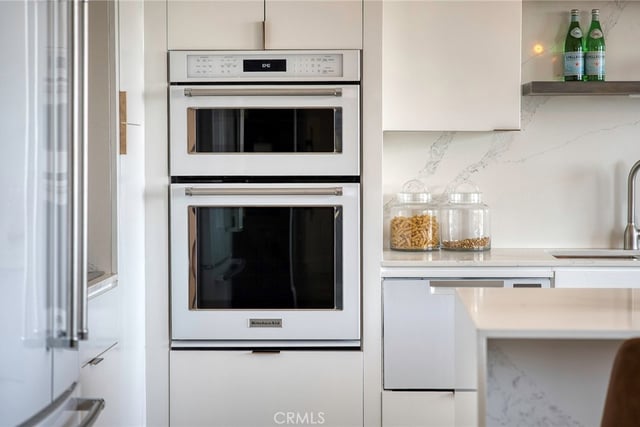100 S Doheny 707, Los Angeles, CA 90048 — photo 28 of 54