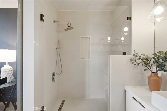 100 S Doheny 707, Los Angeles, CA 90048 — photo 40 of 54