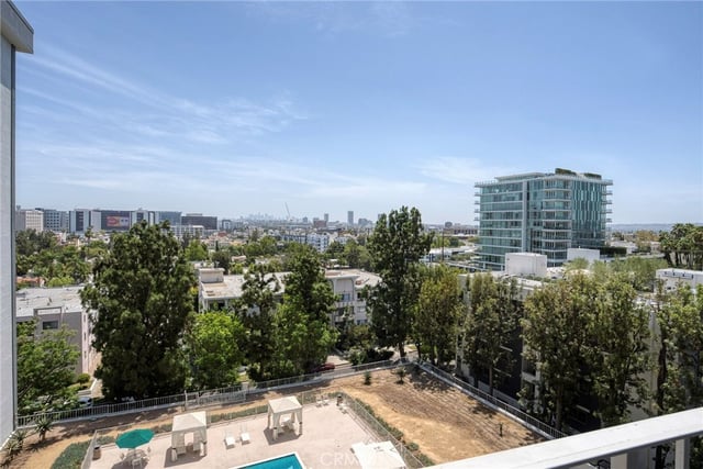 100 S Doheny 707, Los Angeles, CA 90048 — photo 42 of 54