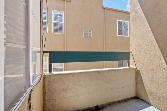 4301 Fulton Avenue 303, Sherman Oaks, CA 91423 — photo 21 of 56