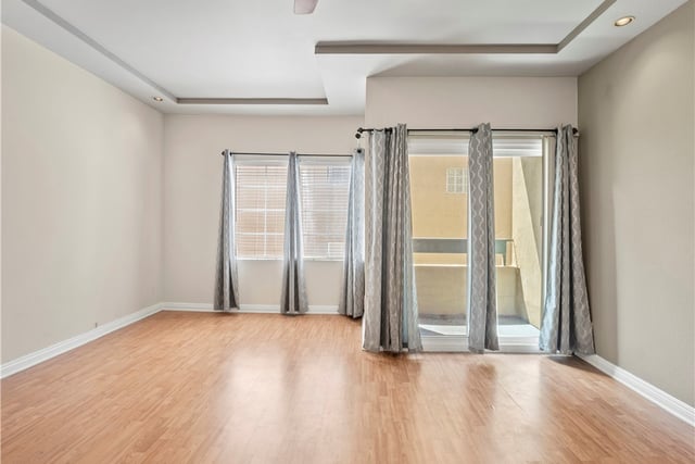 4301 Fulton Avenue 303, Sherman Oaks, CA 91423 — photo 43 of 56