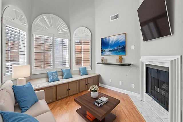 4301 Fulton Avenue 303, Sherman Oaks, CA 91423 — photo 8 of 56