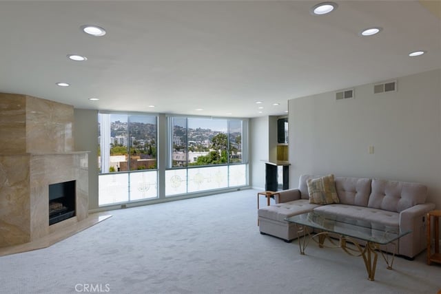 441 N Oakhurst 604, Beverly Hills, CA 90210 — photo 2 of 26