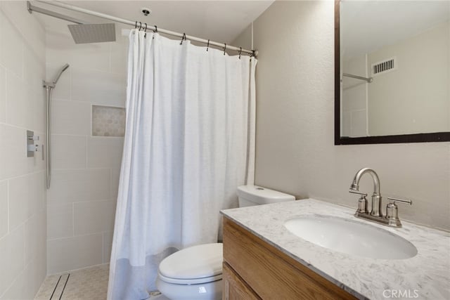 726 Elm Avenue 403, Long Beach, CA 90813 — photo 20 of 35