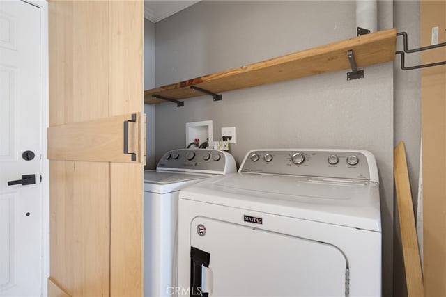 726 Elm Avenue 403, Long Beach, CA 90813 — photo 28 of 35