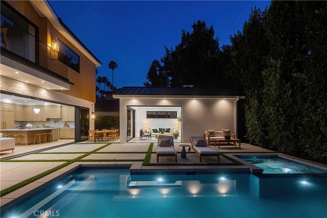 4517 Longridge Avenue, Sherman Oaks, CA 91423 — photo 36 of 48