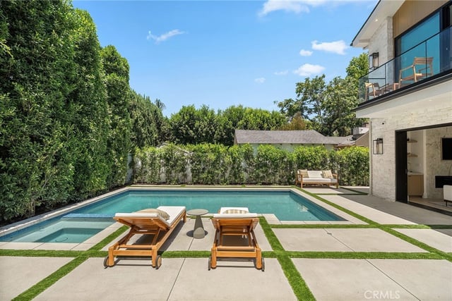4517 Longridge Avenue, Sherman Oaks, CA 91423 — photo 43 of 48