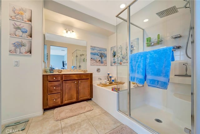 28606 Pietro, Valencia, CA 91354 — photo 40 of 64
