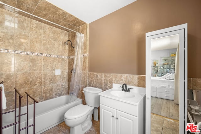 12471 Tibbetts Street, Sylmar, CA 91342 — photo 26 of 44