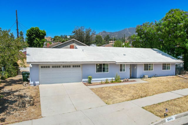 12471 Tibbetts Street, Sylmar, CA 91342 — photo 3 of 44